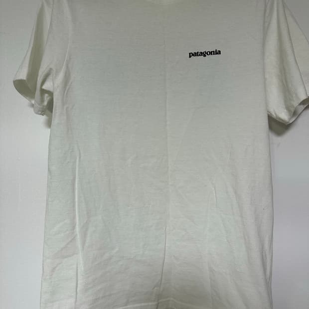 파타고니아 반팔 티셔츠