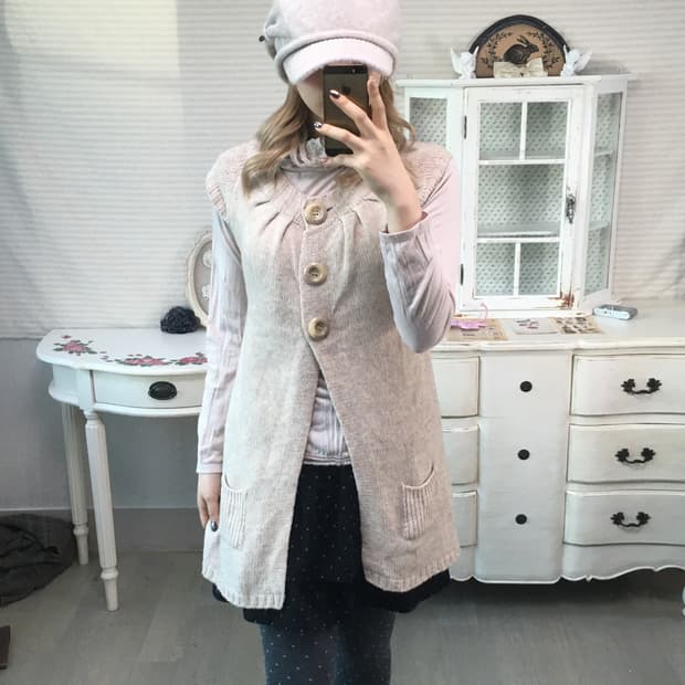 Set)오트밀 레이어드가디건 + 핑크베이지 레이스 폴라