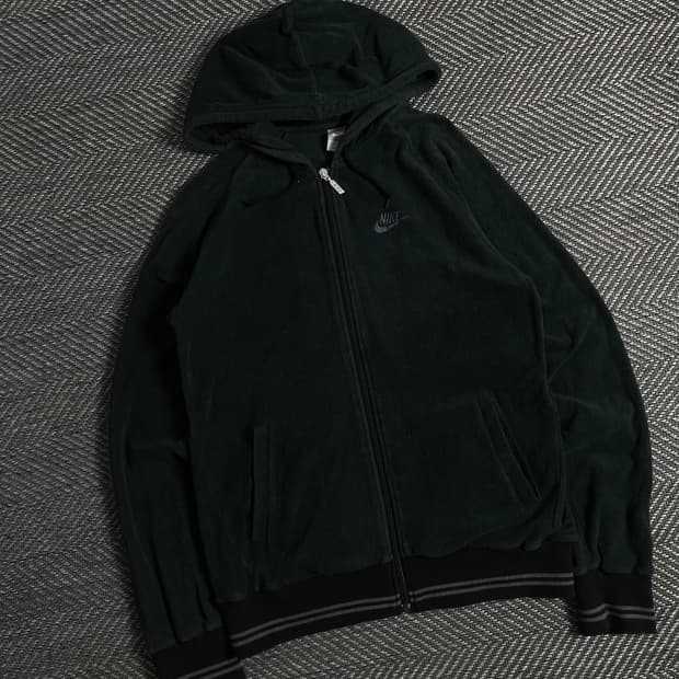 나이키 퓨추라 로고 벨벳 후드 트랙탑 져지y 3329