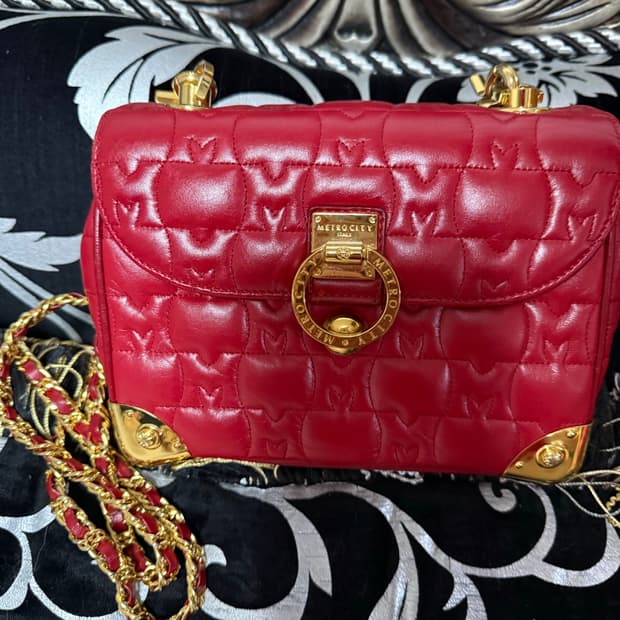 메트로시티정품미니체인백