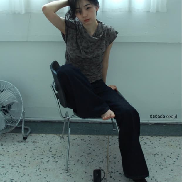 dadada 서울 반팔티 브라운