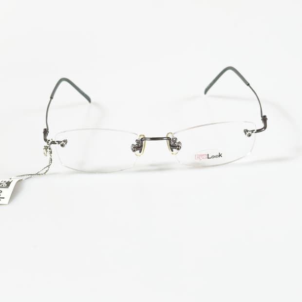 EYELOOK 무테 스퀘어 메탈 프레임 빈티지 안경