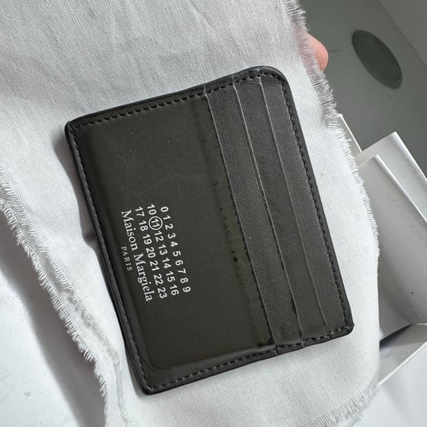 메종마르지엘라 스티치 카드지갑