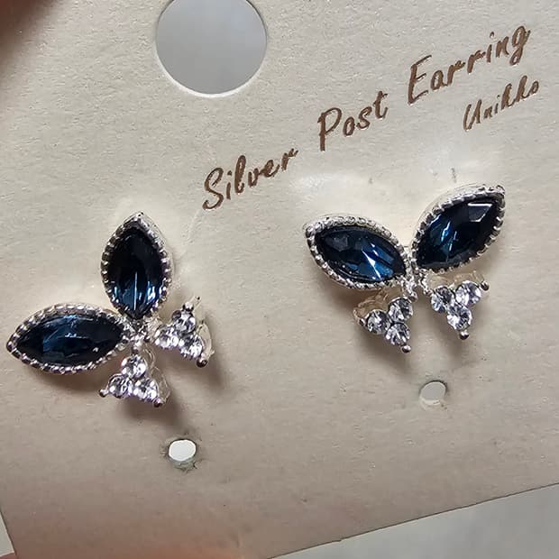 예쁜 귀걸이 3개 일괄로 팝니다