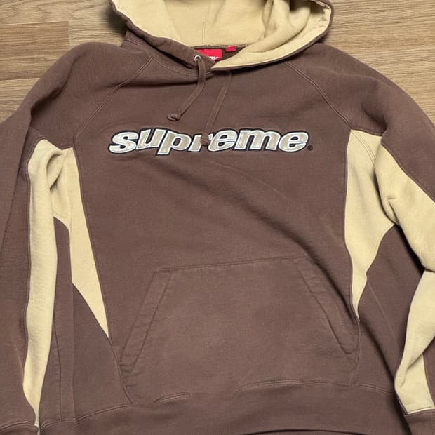 슈프림 24fw 디비전 후드 스웨트셔츠 브라운