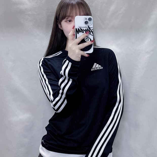 아디다스 블랙 삼선 슬리브 