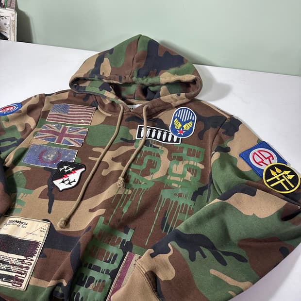 S 90 트레블 리즌 밀리터리패치 카모 스웻후드