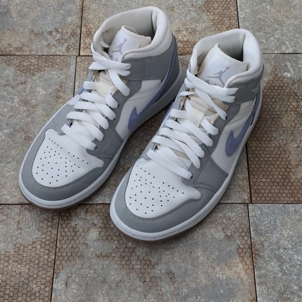 (220)나이키 조던 1 미드 울프 그레이 