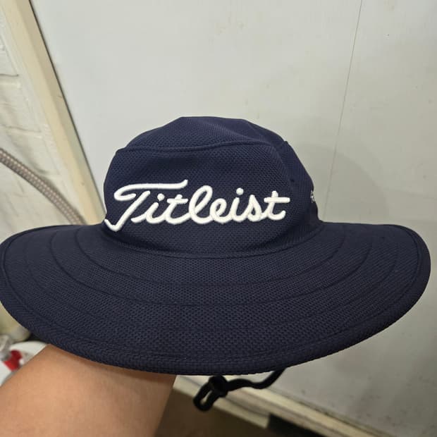 Titleist 타이틀리스트 pro v1 버킷햇 모자 ! 줄 있어요!