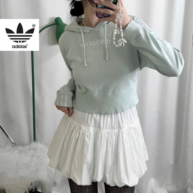 아디다스 민트 크롭 후드 티셔츠