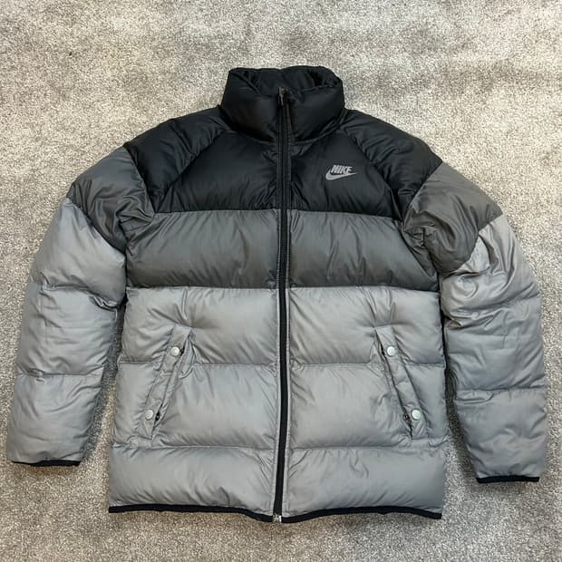 나이키 리버시블 패딩 점퍼