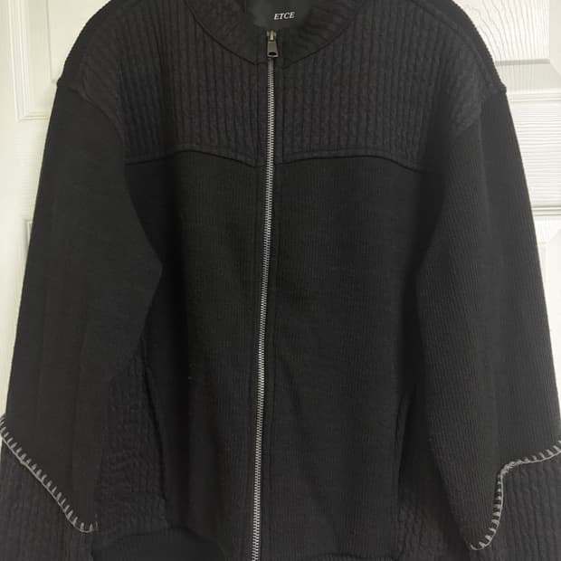 Etce 스모킹니트집업 S size