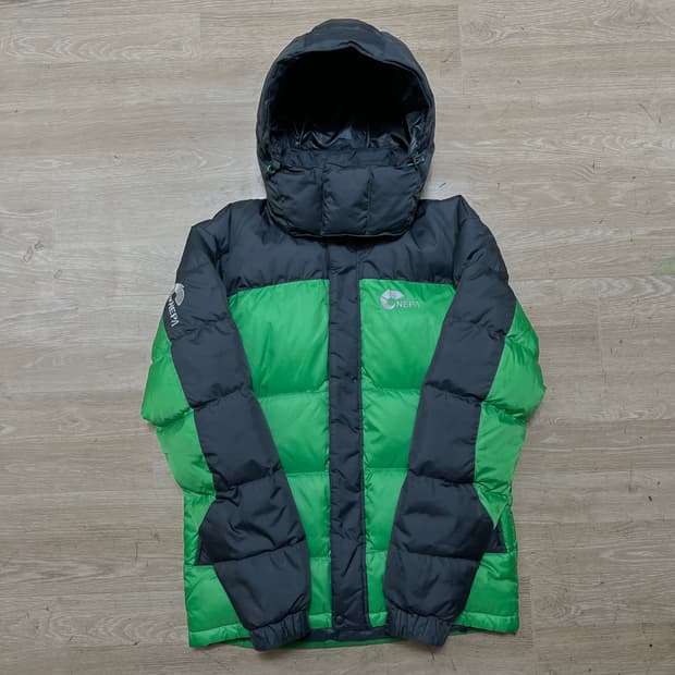 네파 이웃도어 덕다운 투톤 배색 후드 패딩 점퍼 [그린/블랙] S/90