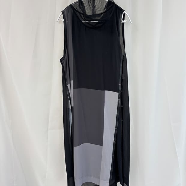 DEMOO PARKCHOONMOO 비대칭 레이어드 베스트