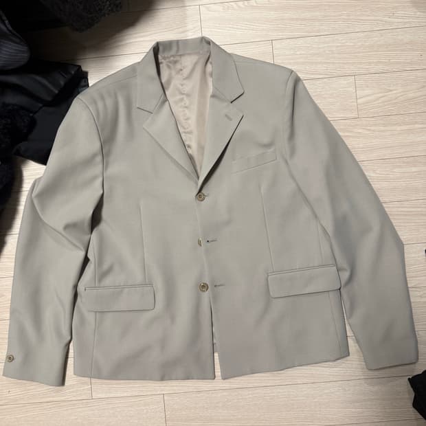 beige blazer