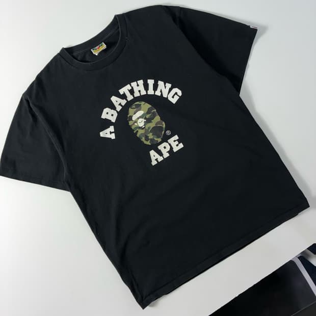 Bape  베이프 카모 컬리지 블랙 반팔티셔츠 