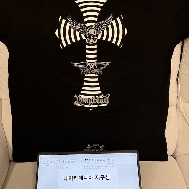 크롬하츠x영블러드x에어로스미스x포티 한정 티셔츠