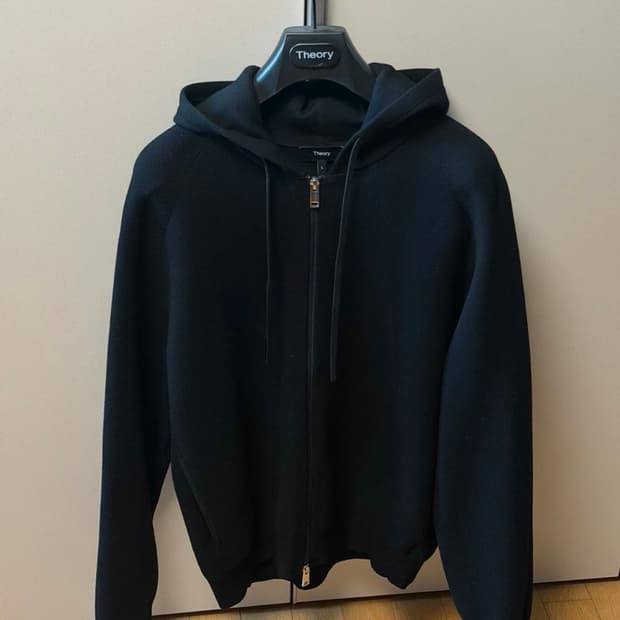 (S, 1회착) 24FW 띠어리 자고 후드집업 블랙