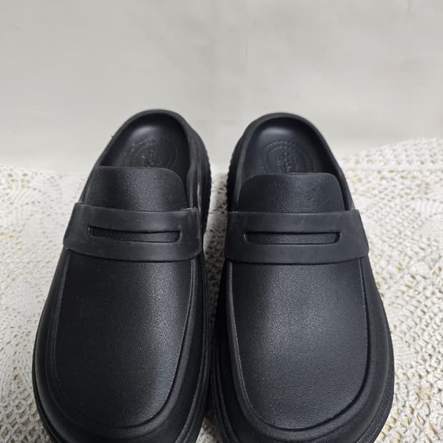 크록스 스톰프로퍼 w7 M5