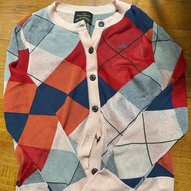 비비안웨스트우드 가디건