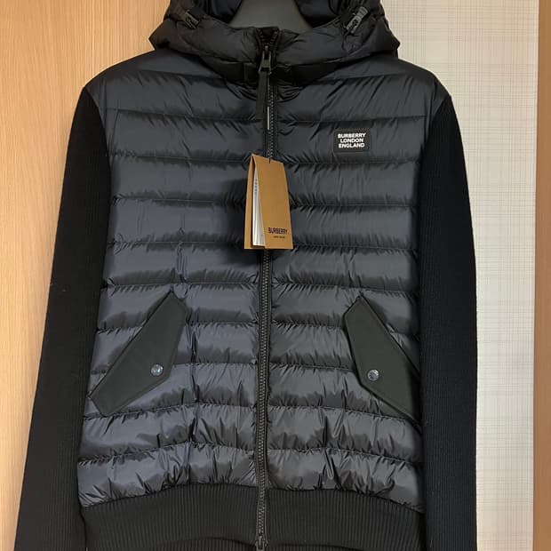 버버리 니트패딩