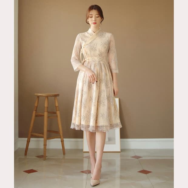 새상품 시크라인 철릭 원피스