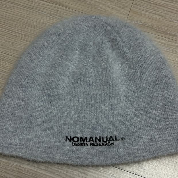 노매뉴얼 헤어리 비니 라이트그레이