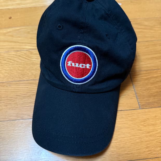 Fuct 퍽트 볼캡