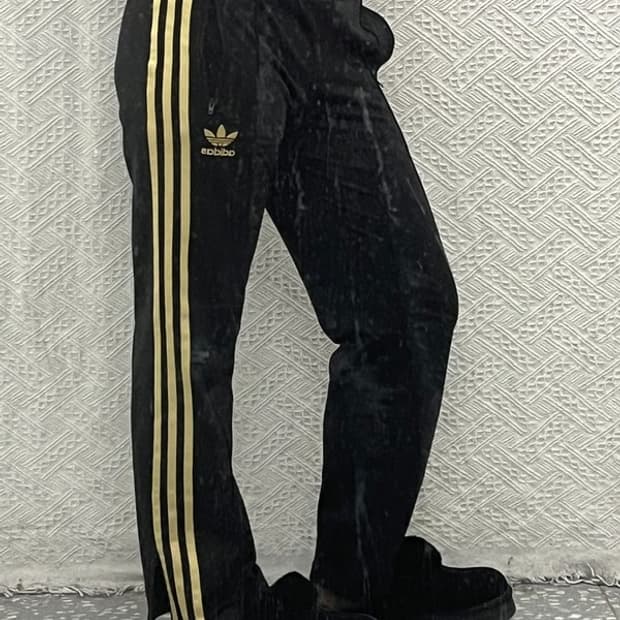 아디다스 00's 파이어버드 흑금 트랙팬츠 85 C06711