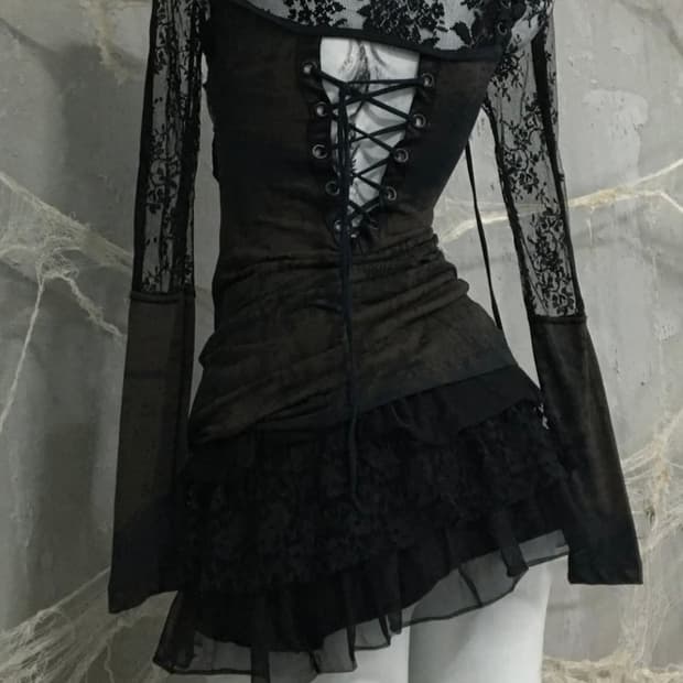 salvage Beauty  long sleeves