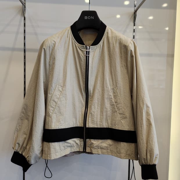 올리브데올리브 여성 봄버쟈켓