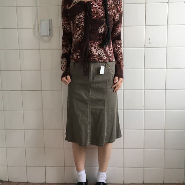 Paisley pattern sleeve