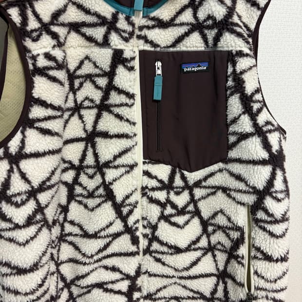 파타고니아 레트로 조끼