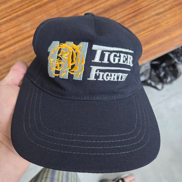 빈티지 타이거 자수로고 모자 프리