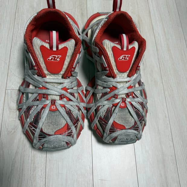 발렌시아가 3xl 43