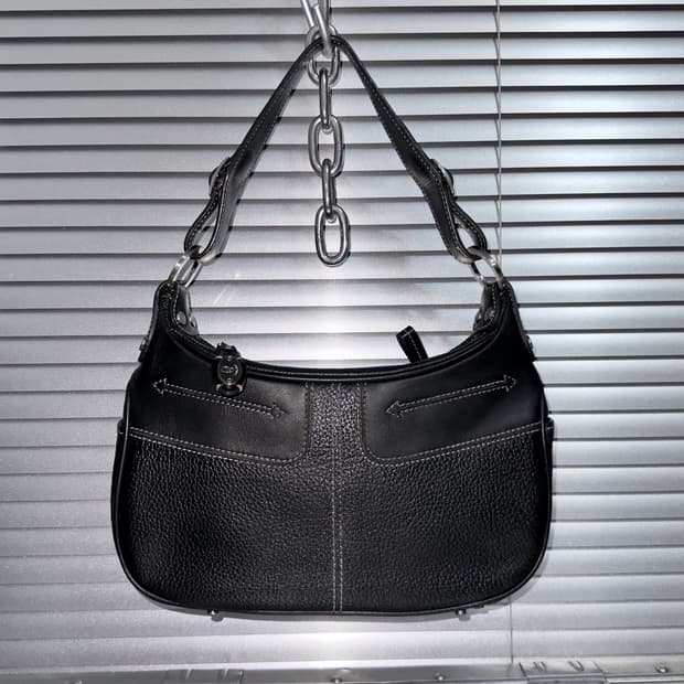 00s Y2K 카파치 이태리 가죽 애로우 가방