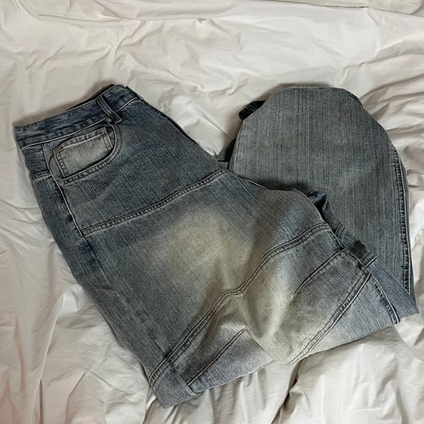 [0] 어웬드 블루 와이드 바이커 진