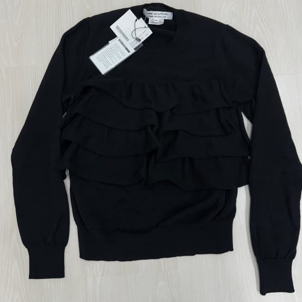 꼼데가르송 프릴 니트