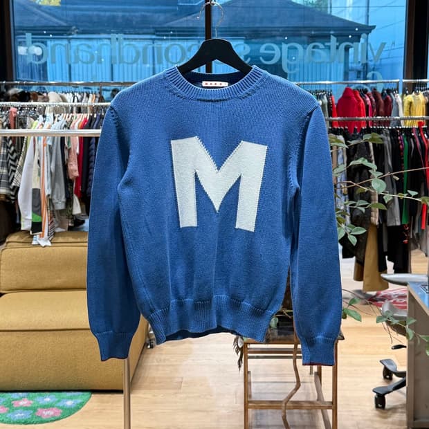 마르니 블루 M로고 코튼 라운드 니트 