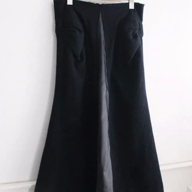 꼼데가르송 준야와타나베 2003AD 리본 컷아웃 울 스커트