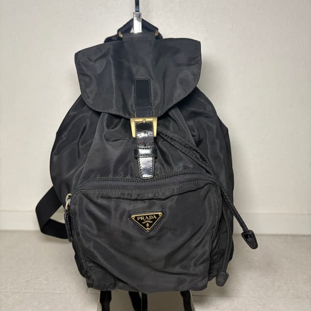 (정품)(보증서) 프라다 포코노 백팩