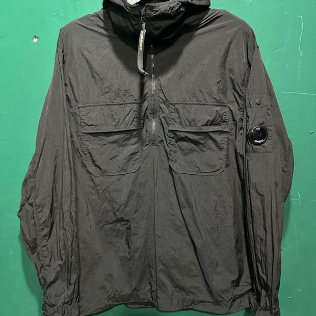 cp컴퍼니 나일론 아노락 L