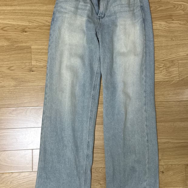 DOEST Soft Washing Straight Jean 판매합니다.