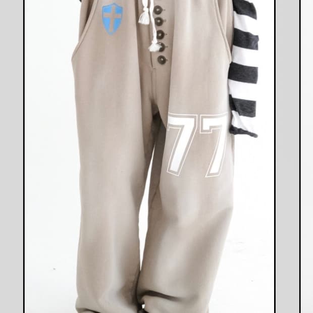 Faerie  button jursey sweatpants cocoa