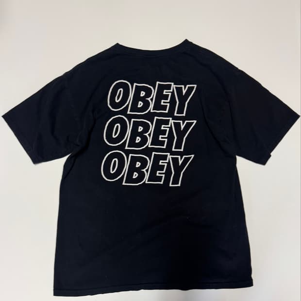 오베이 OBEY 올드스쿨 뒷프린팅 반팔 티셔츠 L 블랙