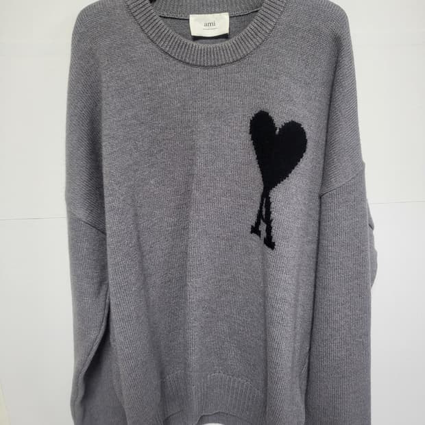 아미 빅하트 로고 니트 매장판정품 남성 105사이즈 