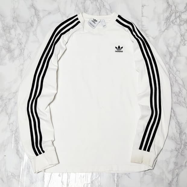 아디다스 삼선 흰검 롱슬리브 긴팔 티