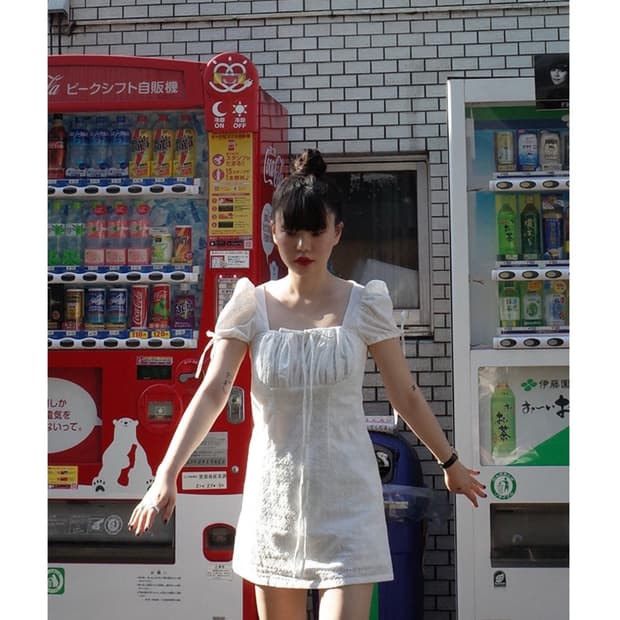 반택포)프레클 원피스flower needlepoint mini dress