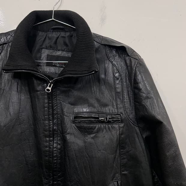 자라 쇼트 보머 하드 레더 바이커 자켓