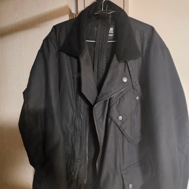 엔지니어드가먼츠 x 바버 왁스 자켓 극미중고